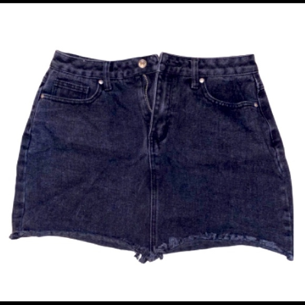 FOREVER 21 Mini Skirt